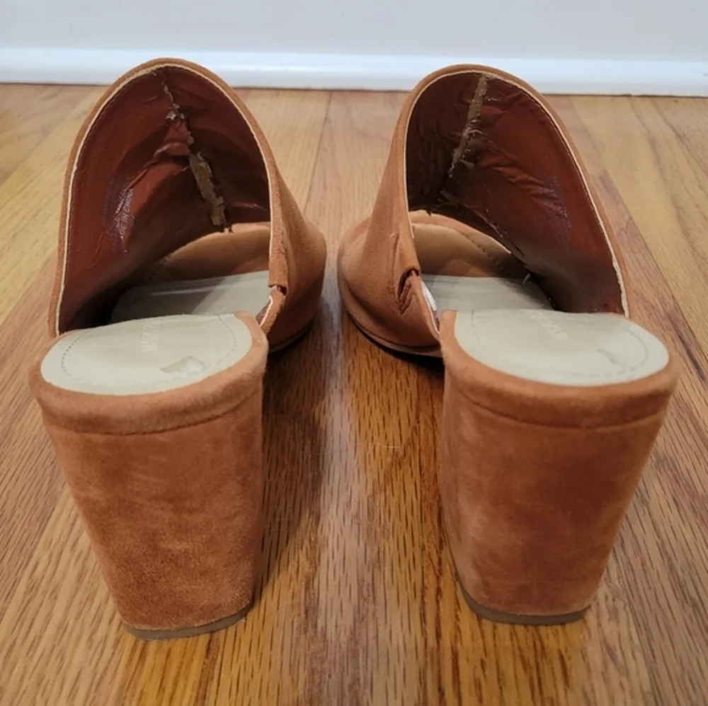 Marc Fisher heels see uppers